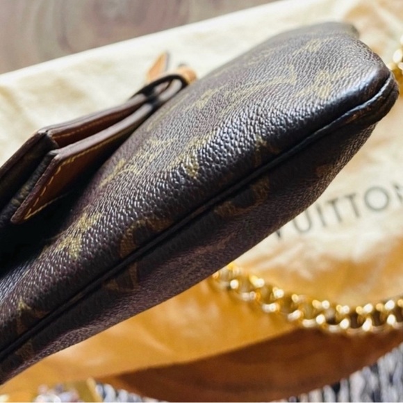 VINTAGE Louis Vuitton Pochette Pliante Fold Over Crossbody Clutch Retro 70s LV - Picture 16 of 16